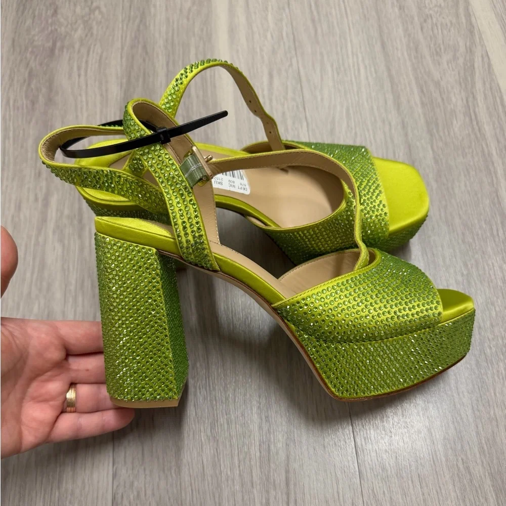 NWT Antonio Melani Babs Rhinestone Platform Heels Size 8 Lime Green